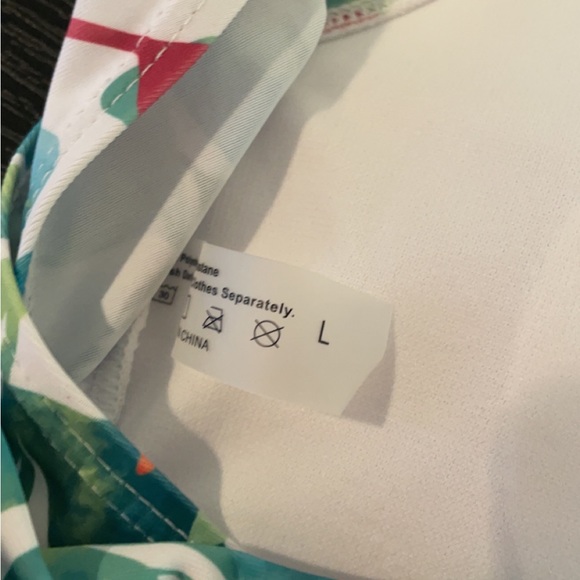 Brand new! SHEIN tropical racerback style bikini top size Large - Picture 4 of 4